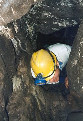 Allon emerging from Robin Hoods Cavern[PSwart]